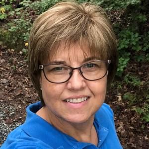 Meet your Posher, Lesa